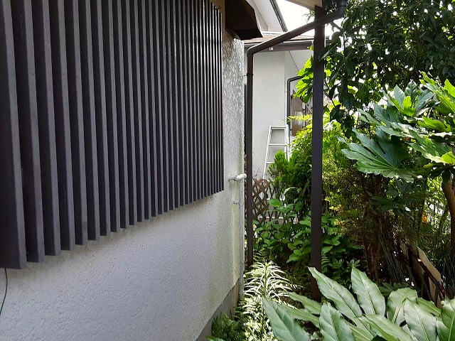 住宅の木部　メンテナンス時期早々